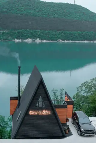 Гостевой дом Chalet De Cuvée — Краснодарский край: фото объекта размещения