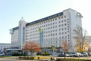 Гостиница «БИЗНЕС ОТЕЛЬ» ООО «УЛЫБКА ЛИДЕР» — Старый Оскол: фото объекта размещения