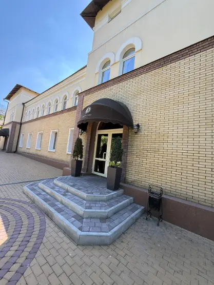 Городская гостиница (Отель) Династия — Новочеркасск: фото объекта размещения