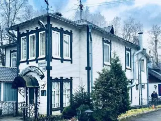 Отель "Черное и Белое" ООО "ХХЛ" — Санкт-Петербург: фото объекта размещения