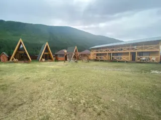 База отдыха "AltayDa" — Республика Алтай: фото объекта размещения