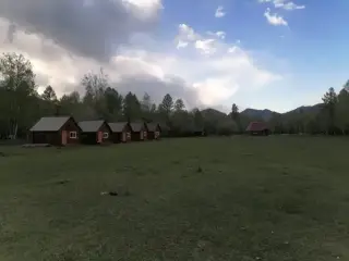 Кемпинг-парк «Аралда» — Республика Алтай: фото объекта размещения