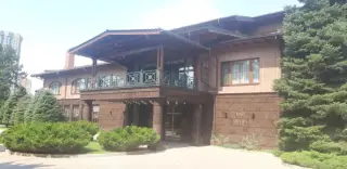 Гостинично-ресторанный комплекс "Парк-отель Аврора" Акционерное общество ПКФ "Пентаполь" — Ростов-на-Дону: фото объекта размещения