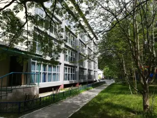 Санаторий "Железнодорожник" структурное подразделение Дирекции социальной сферы Горьковской железной дороги филиала Открытого акционерного общества "Российские железные дороги" — Нижегородская область: фото объекта размещения
