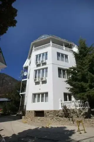 Гостиница "Вилла Любимая" — Алушта: фото объекта размещения