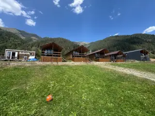 База отдыха «Arkhyz Family Lodge» — Карачаево-Черкесская Республика: фото объекта размещения