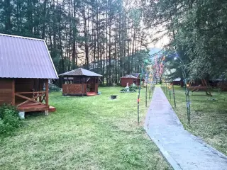 Туристический комплекс "Шелковый путь" — Республика Алтай: фото объекта размещения