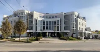 Гостиница «Гранд Отель Шуя» ООО «Группа Компаний «Капитал» — Шуя: фото объекта размещения