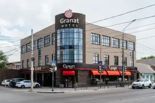 Гостиница "Granat Hotel" ИП Едапин Д.А. — Астрахань: фото объекта размещения