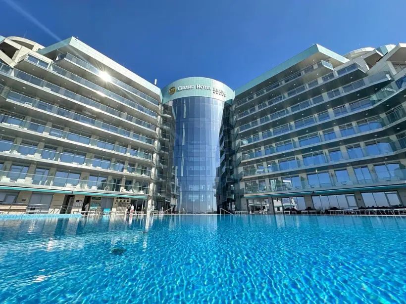Отель Grand Hotel Anapa — Анапа: фото объекта размещения