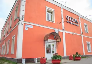 Отель "На Фронтовой" ООО "БИНГО" — Санкт-Петербург: фото объекта размещения
