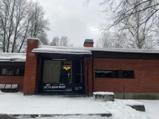 САНКТ-ПЕТЕРБУРГСКОЕ ГОСУДАРСТВЕННОЕ БЮДЖЕТНОЕ УЧРЕЖДЕНИЕ "ДИРЕКЦИЯ ПО УПРАВЛЕНИЮ ГОСТИНИЧНЫМ И РЕСТОРАННЫМ КОМПЛЕКСОМ", Государственная резиденция К - 100 — Ленинградская область: фото объекта размещения