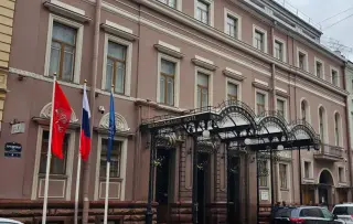Гостиница «Renartiss Isaakiy St. Petersburg hotel/Ренартисс Исаакий Санкт-Петербург отель»  ООО «САНКТ-ПЕТЕРБУРГ ОТЕЛЬ ЛИЗИНГ» — Санкт-Петербург: фото объекта размещения