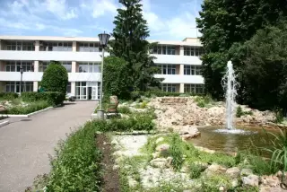 Санаторий "Волжские дали" филиал Акционерного Общества "РЖД-ЗДОРОВЬЕ" — Саратов: фото объекта размещения